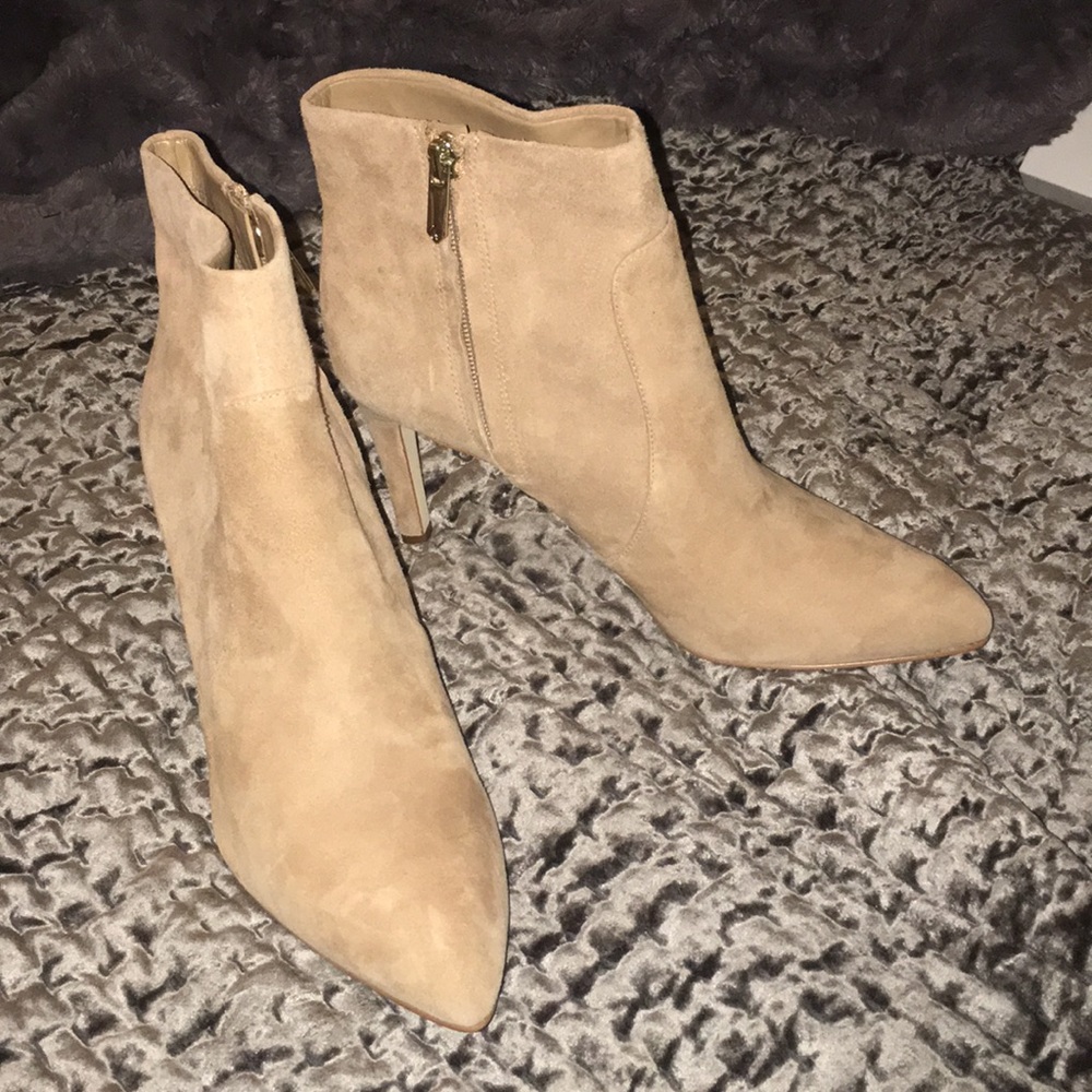 Brand new tan suede boots super sexy Sam Edelman
